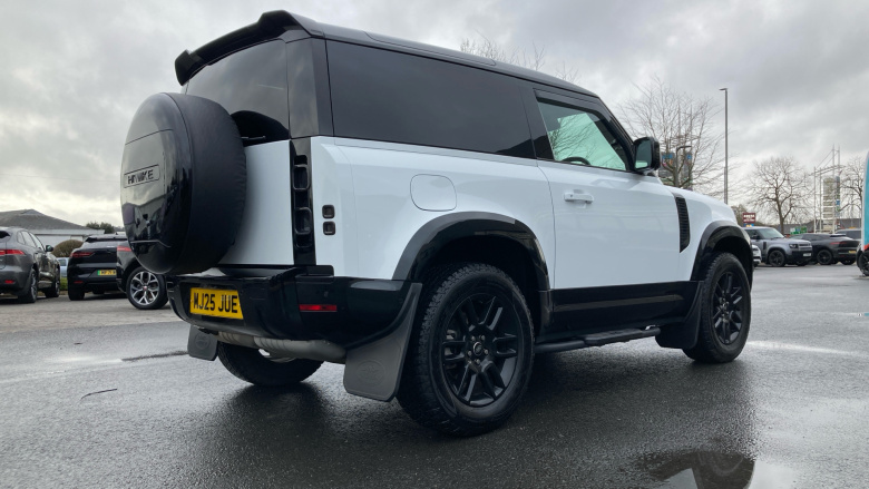 Land Rover Defender 90 Diesel 3.0 D250 Hard Top S Auto